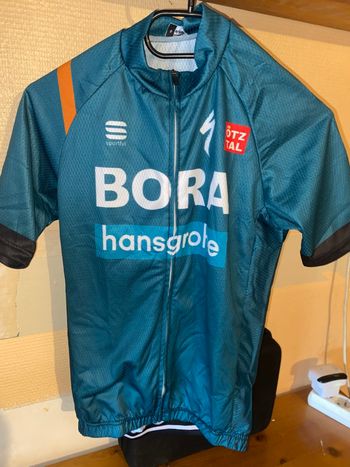 Maillot de vélo Bora