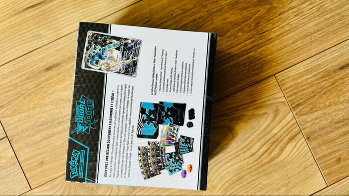 ETB Pokémon Foudre Noire EV10,5 - photo numéro 6
