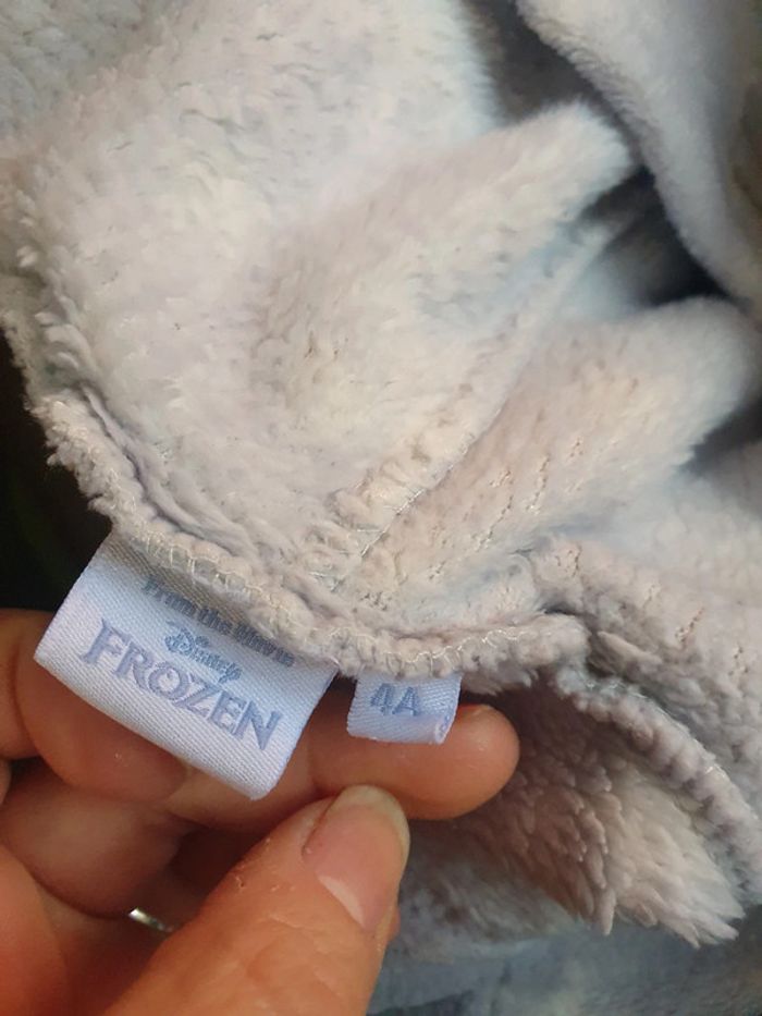 Pilou pilou reine des neiges - photo numéro 5