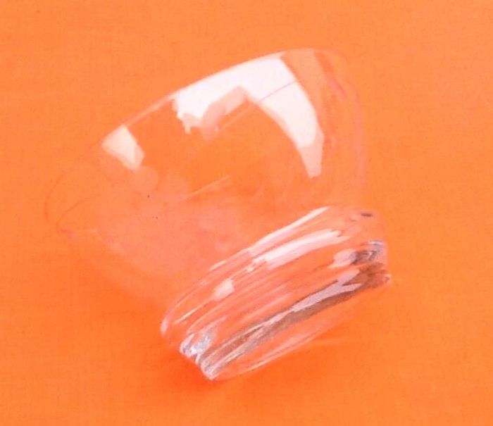 Années 1930 4 Coupes à Champagne Décor ciselé grappes de raisins - photo numéro 5