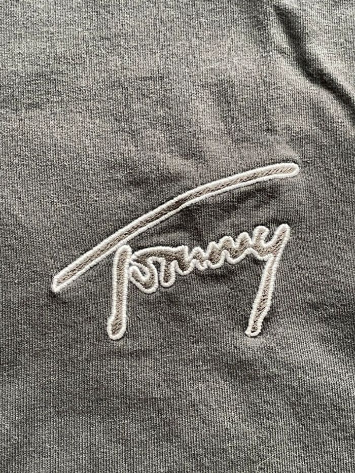 T-shirt tommy Taille M - photo numéro 2