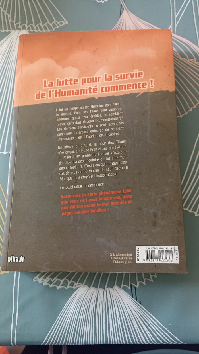 L'attaque des titans Tome 1 - photo numéro 2