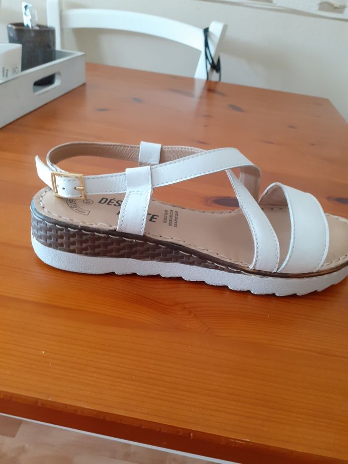 Sandales cuir femme - photo numéro 2
