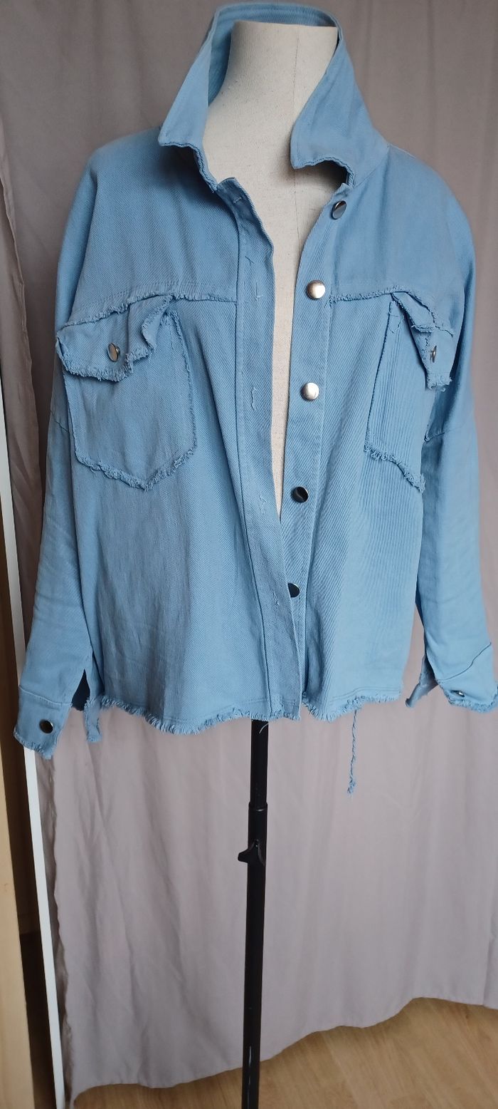 Très jolie veste femme T U - photo numéro 1