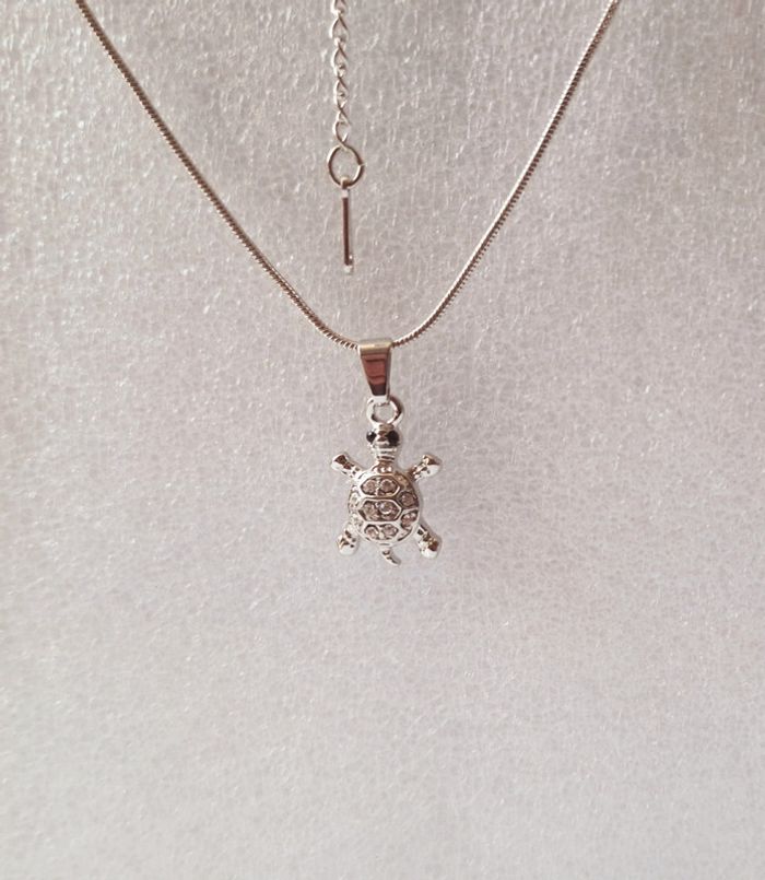 Collier pendentif tortue - photo numéro 2
