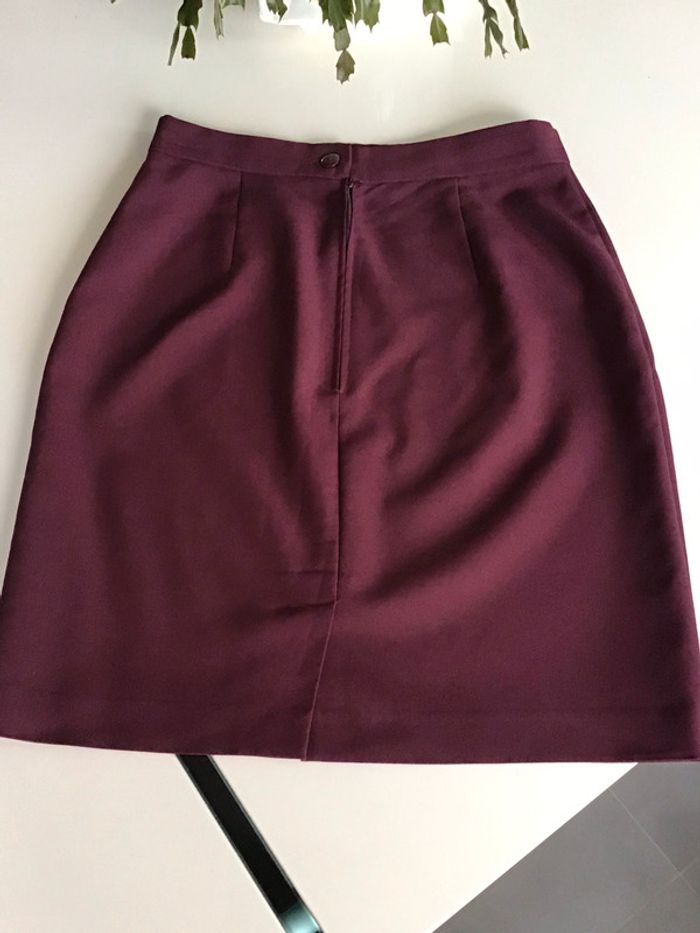 Jupe de tailleur bordeaux - photo numéro 3