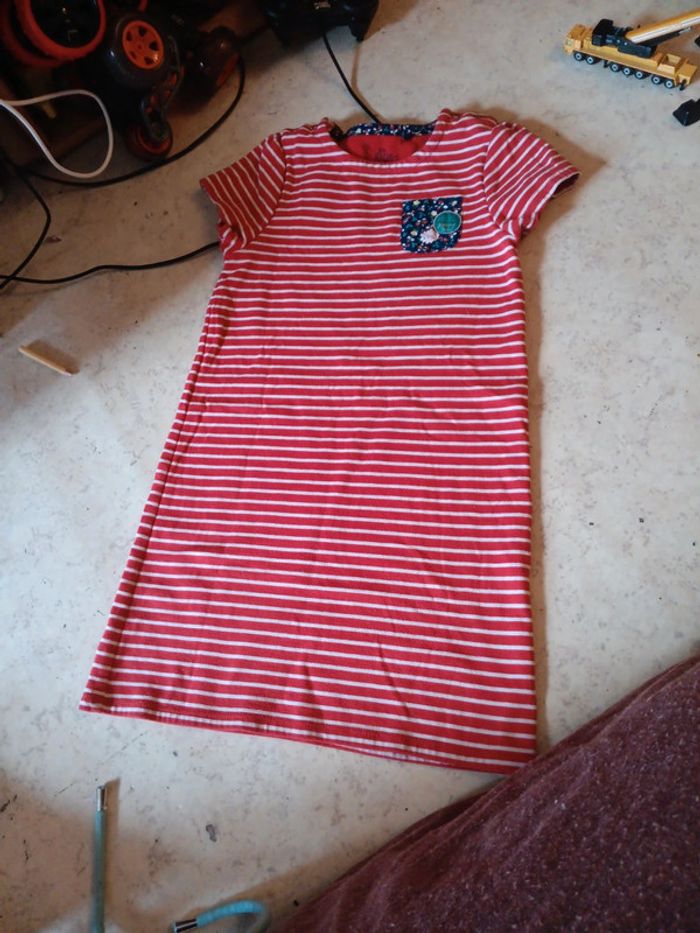 Robe sergent major 9 ans pas vinted go