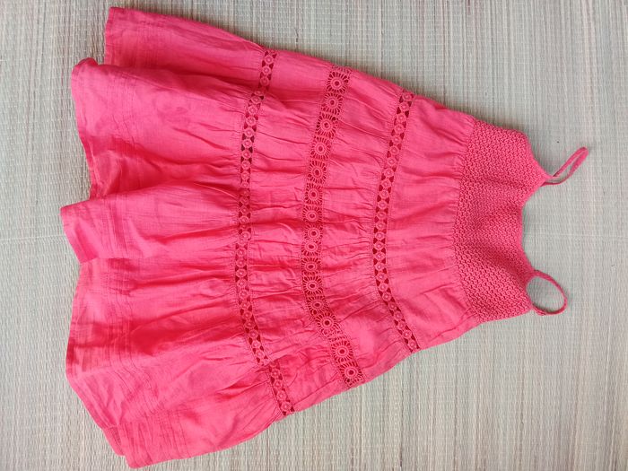 Robe Zara avec broderies