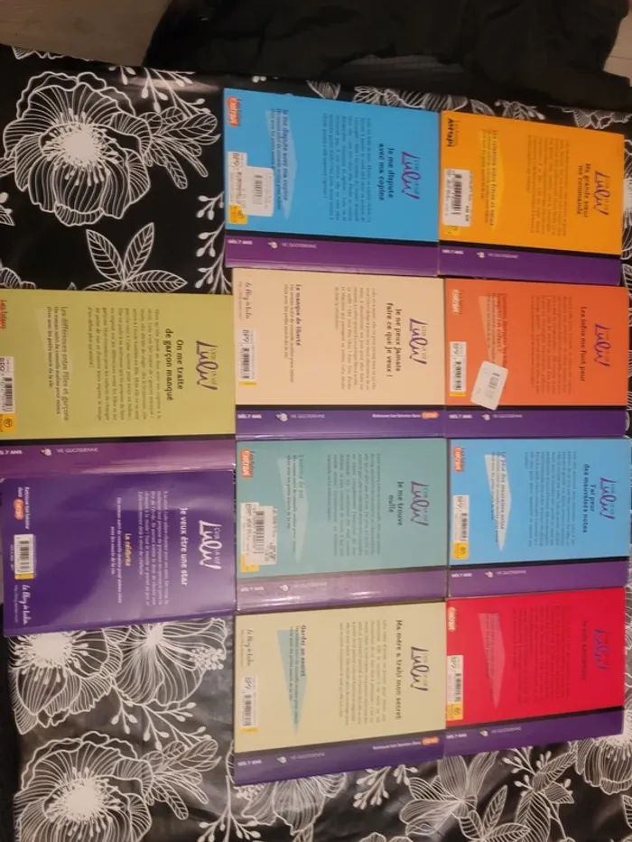 Lot de 11 lives C'est la vie Lulu - photo numéro 2