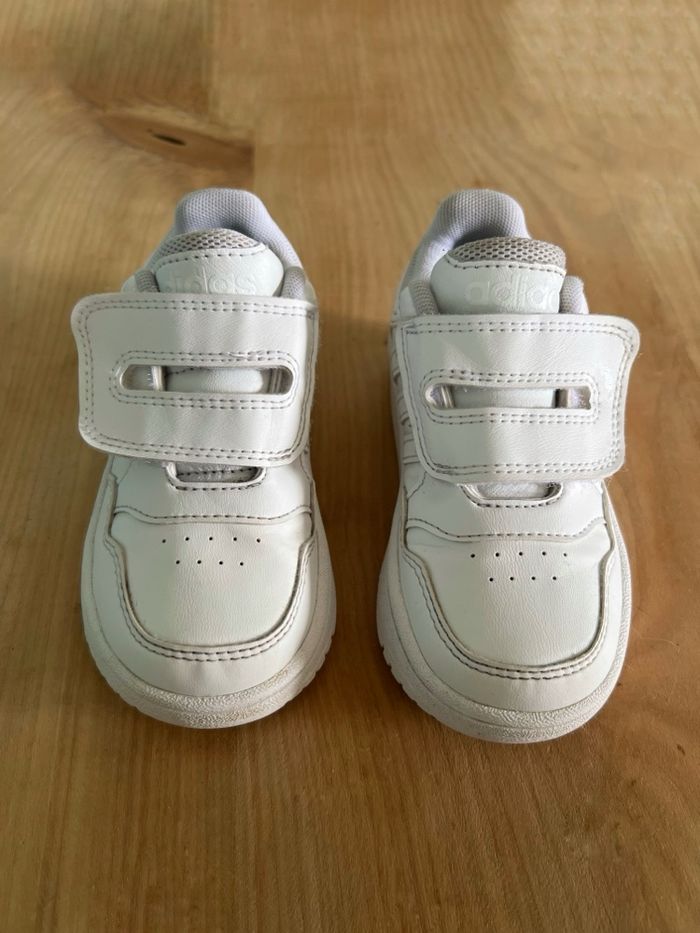 Adidas 🤍 Hoops 3.0 CF I – Pointure 24 - photo numéro 5