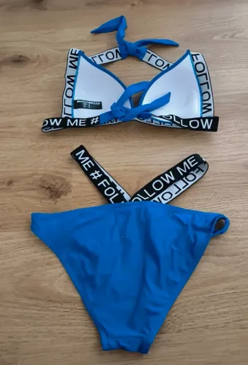 Maillot de bain bikki beach modèle Kate taille M

38 neuf