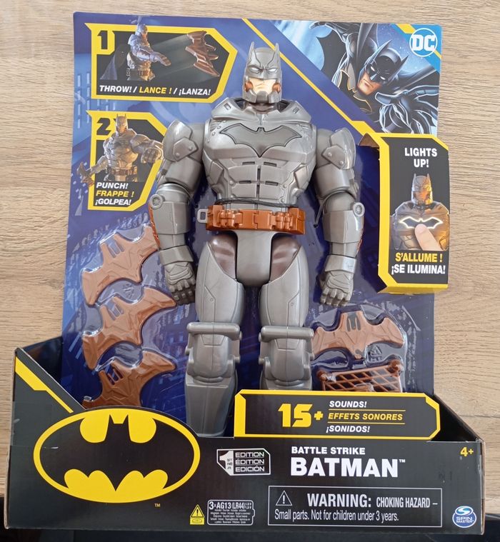 Figurine Batman lumineuse et effets sonores neuve