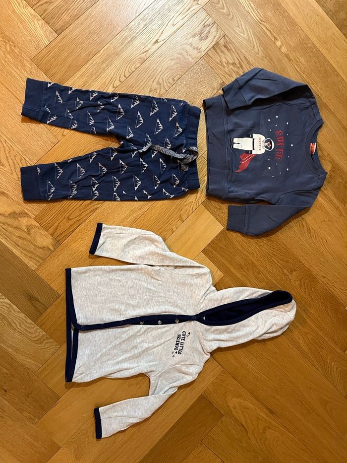 Vêtements 2ans - photo numéro 2