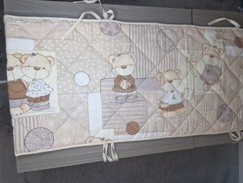 Tour de lit nounours