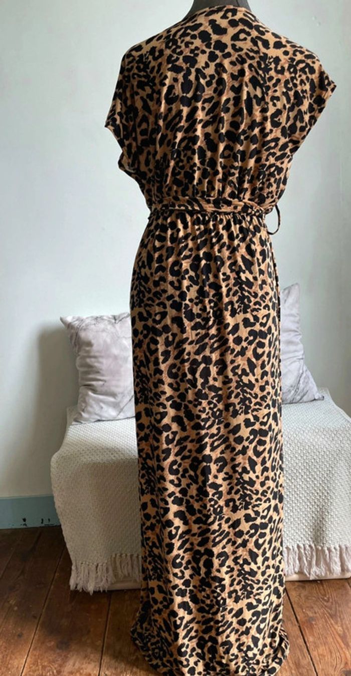 Robe longue fluide motifs panthère. - photo numéro 4