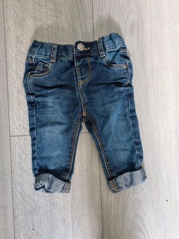 Jean bébé 6 mois Tape à l'Œil denim bleu foncé à revers  Tres Bonne Etat