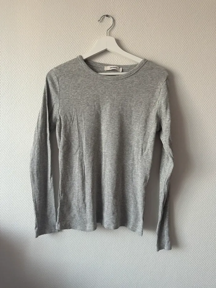 TEE shirt côtelé à manches longues