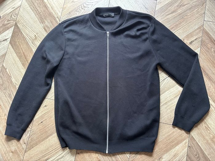 Bomber/Veste Zippée en Maille FINE BoohooMAN