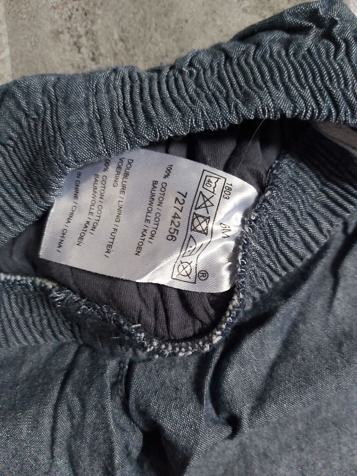 Pantalons x2, 6 mois garçon comme neufs - photo numéro 4