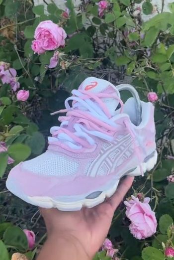 Chaussure asics gel nyc rose double lacet 