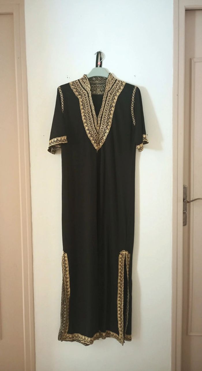 Caftan brodée S/M avec ceinture - photo numéro 4