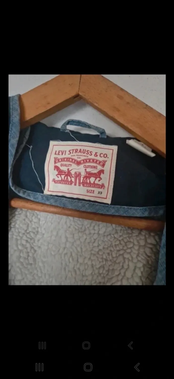 Veste hiver doublé levis femme taille xs tres bon etat - photo numéro 3