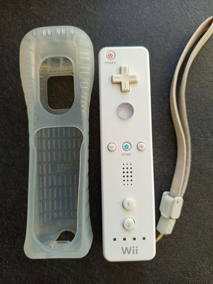 Nintendo - Wii - Wiimote