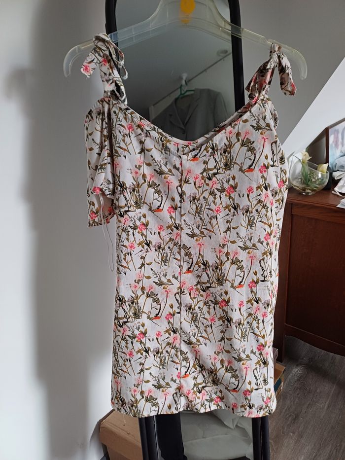 Blouse épaules dénudées - photo numéro 3
