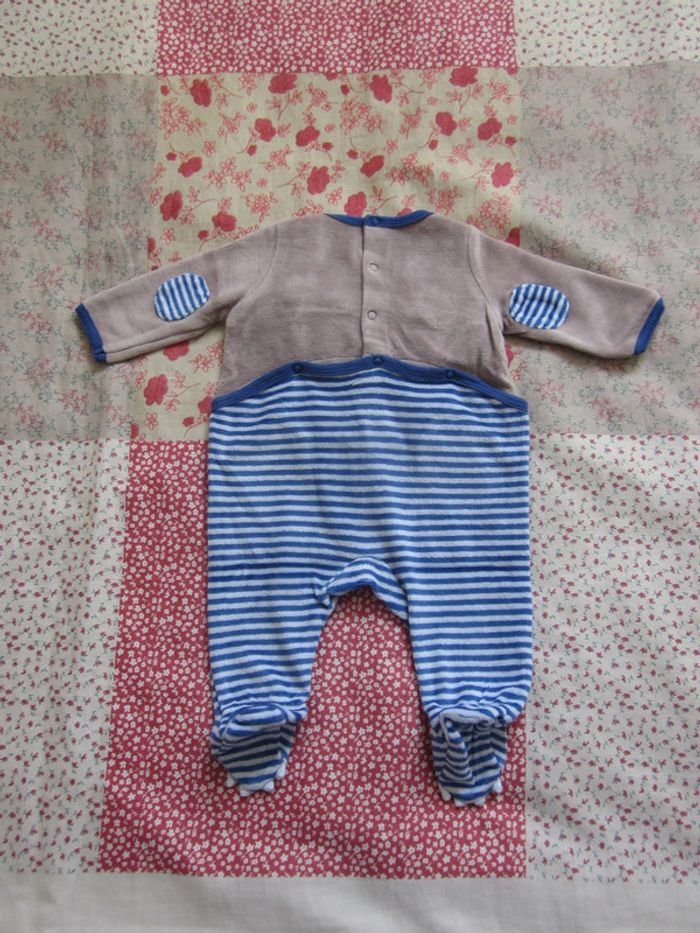Pyjama velours bleu, blanc, brun 1 mois - photo numéro 2