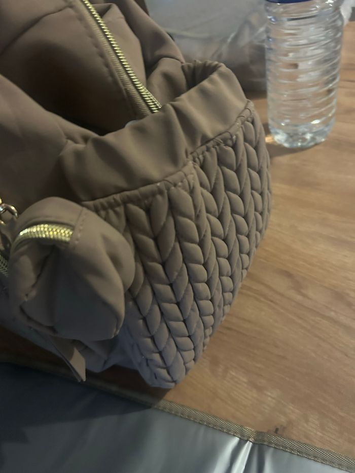 Sac à langer neuf - photo numéro 4