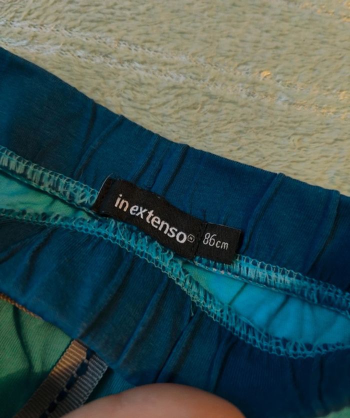 Short bleu - photo numéro 4