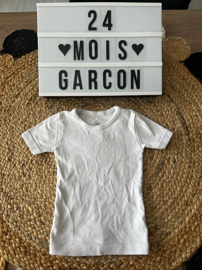 Tee shirt manches courtes Taille 2/3 ans