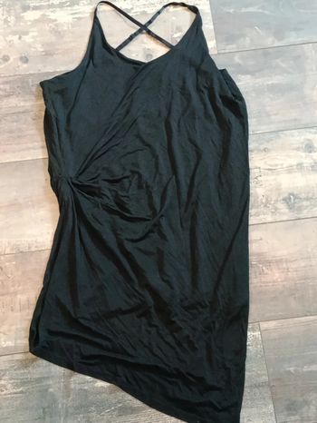 Robe noire moulante