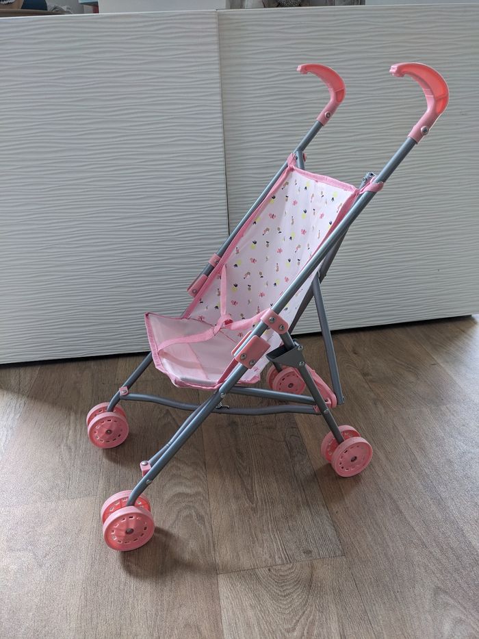 Poussette poupee Vertbaudet