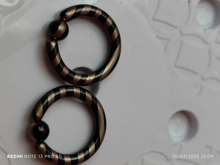 Bcr téton ou oreille en titane neuf - photo numéro 6