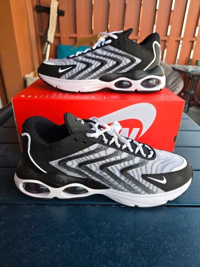 Nike air max tw homme taille 48,5 neuves gris noir - photo numéro 2
