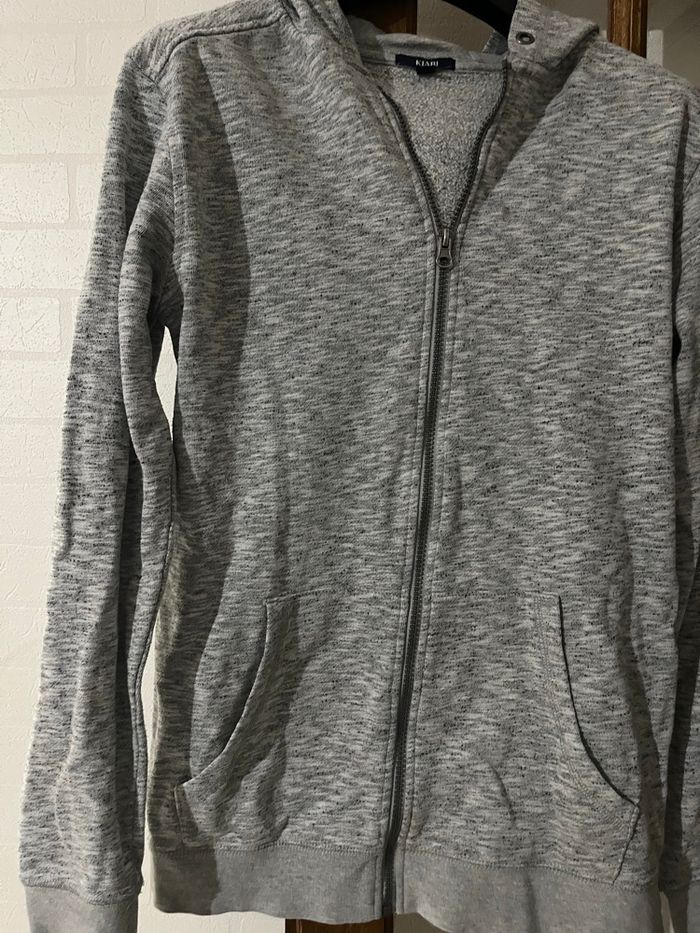 Veste grise - photo numéro 4
