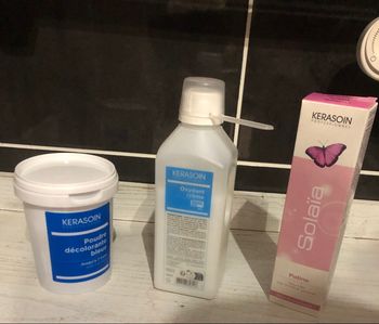 Produits coiffeur pour décoloration 