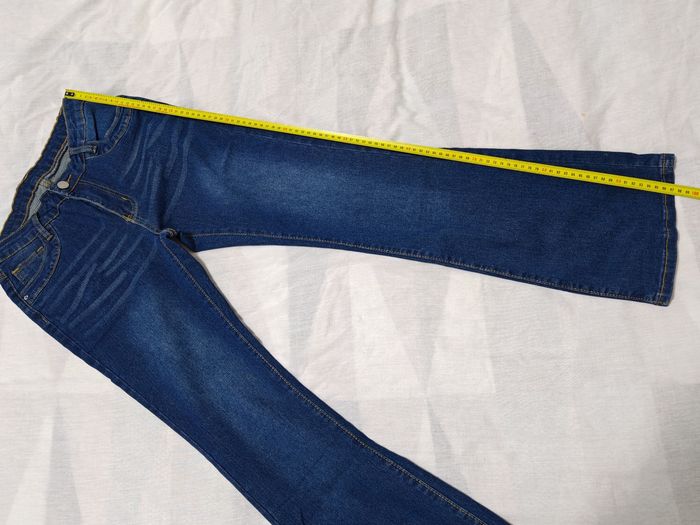 Jean bleu brut évasé Neuf taille 38 Shein - photo numéro 6