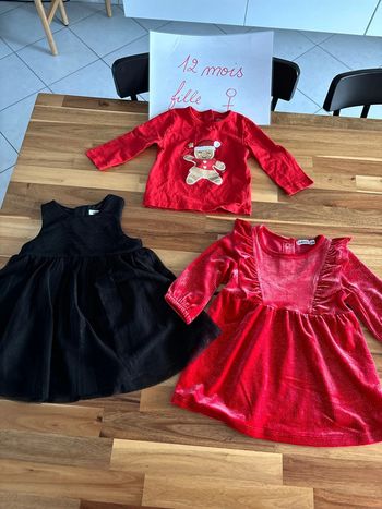 Lot robes et t-shirt de fête 🎄