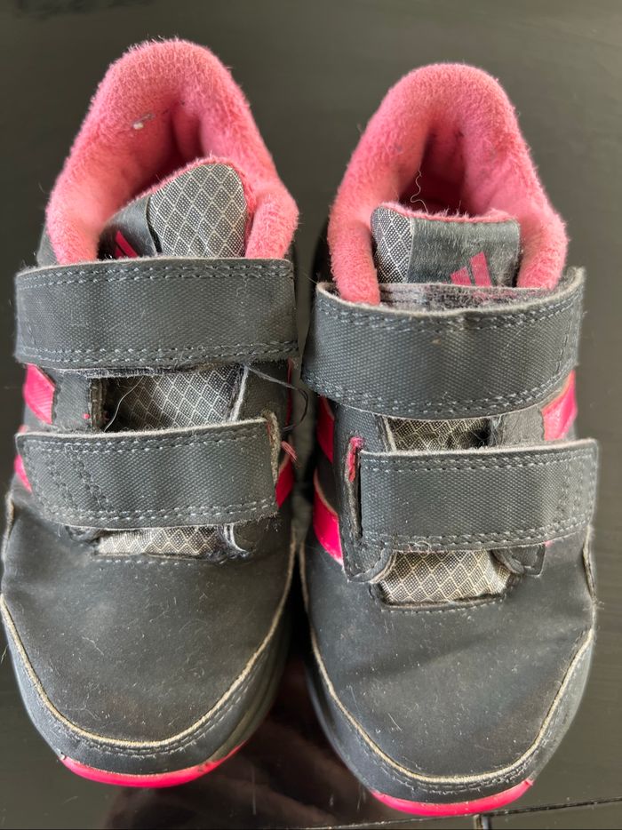 Chaussures fille adidas taille 24 - photo numéro 4