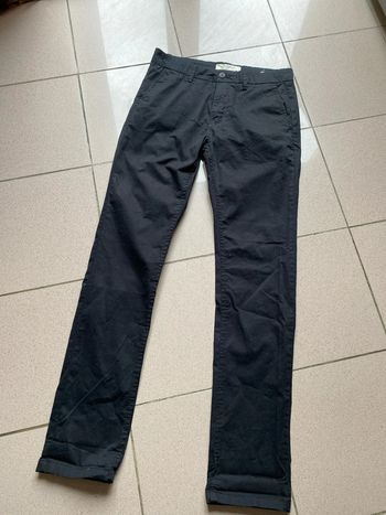 Pantalon de marque stradivarius, Chino slim fit taille 38 neuf