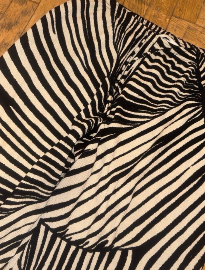 Pantalon large motif zébré - photo numéro 3