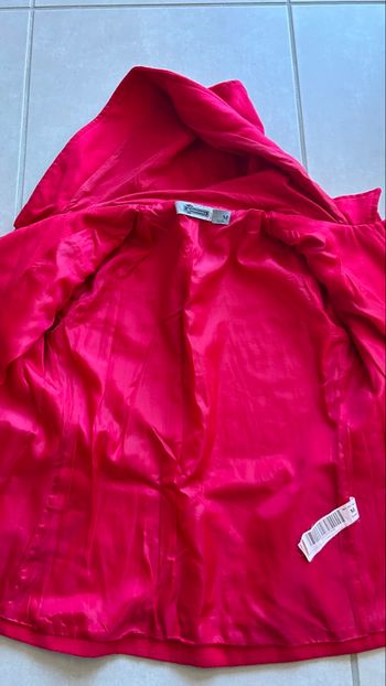 Manteau rouge