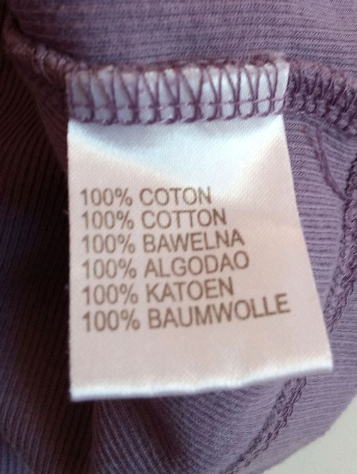 T-shirt taille S - photo numéro 7