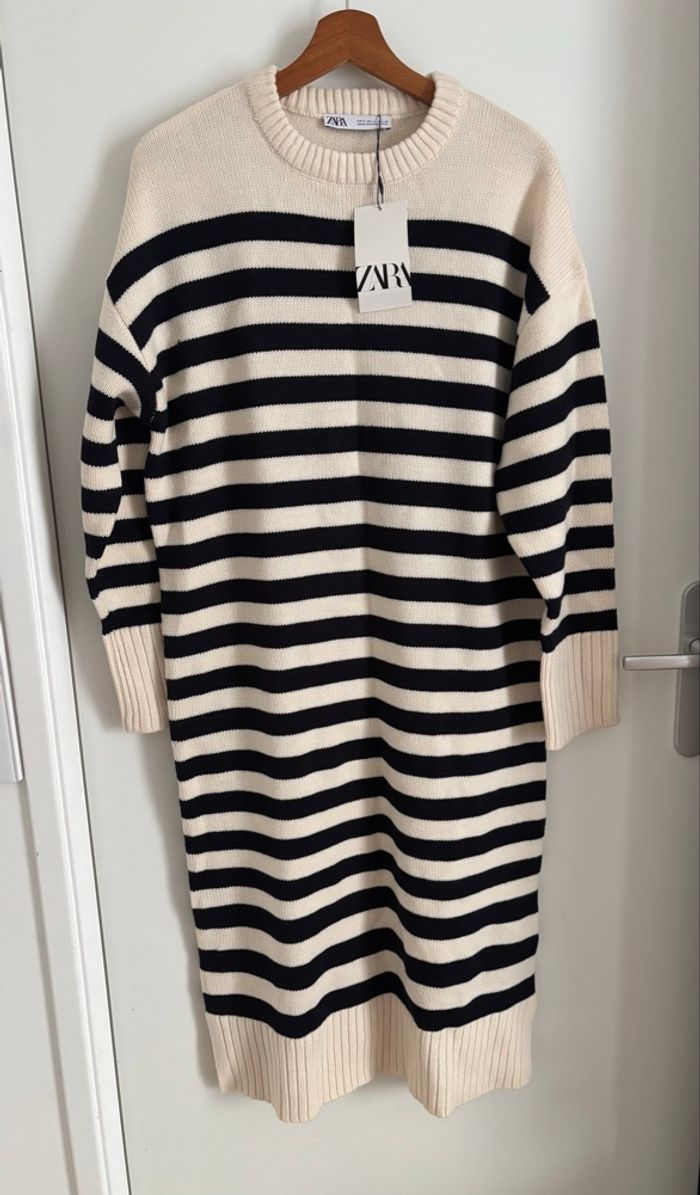 Robe épaisse longue Zara crème/noire S(oversize) - photo numéro 2