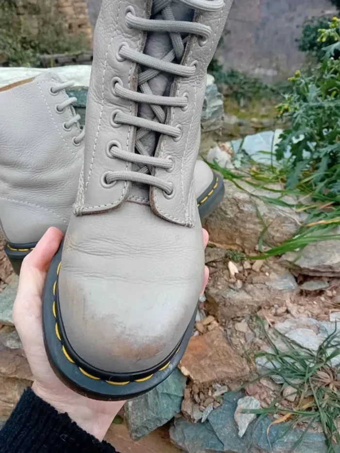 Dr. Martens 1460 cuir souple Pascal virginia 37 gris/beige - photo numéro 7