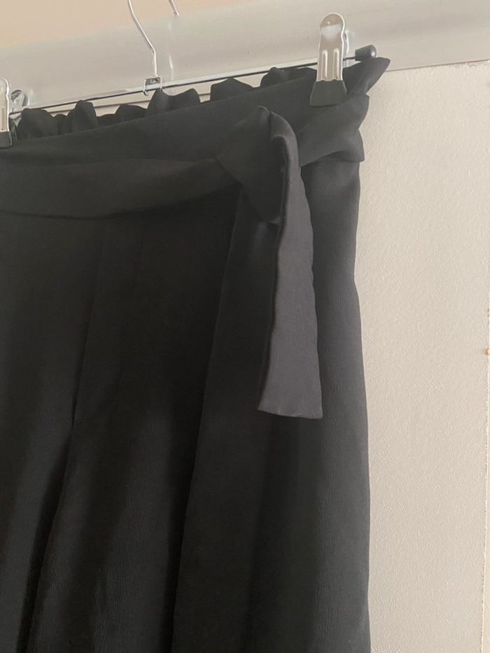 Pantalon léger d’été noir Zara jambes larges court - photo numéro 4