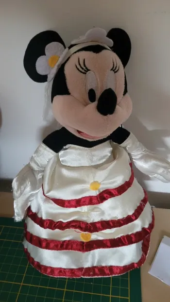 Minnie mariée