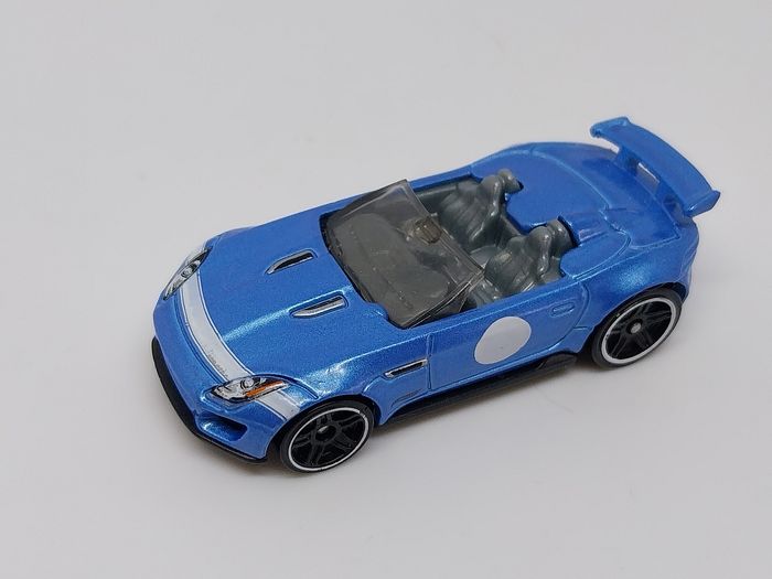 Hot Wheels '15 Jaguar F-Type Project 7 2018 Multipack Exclusive - photo numéro 2